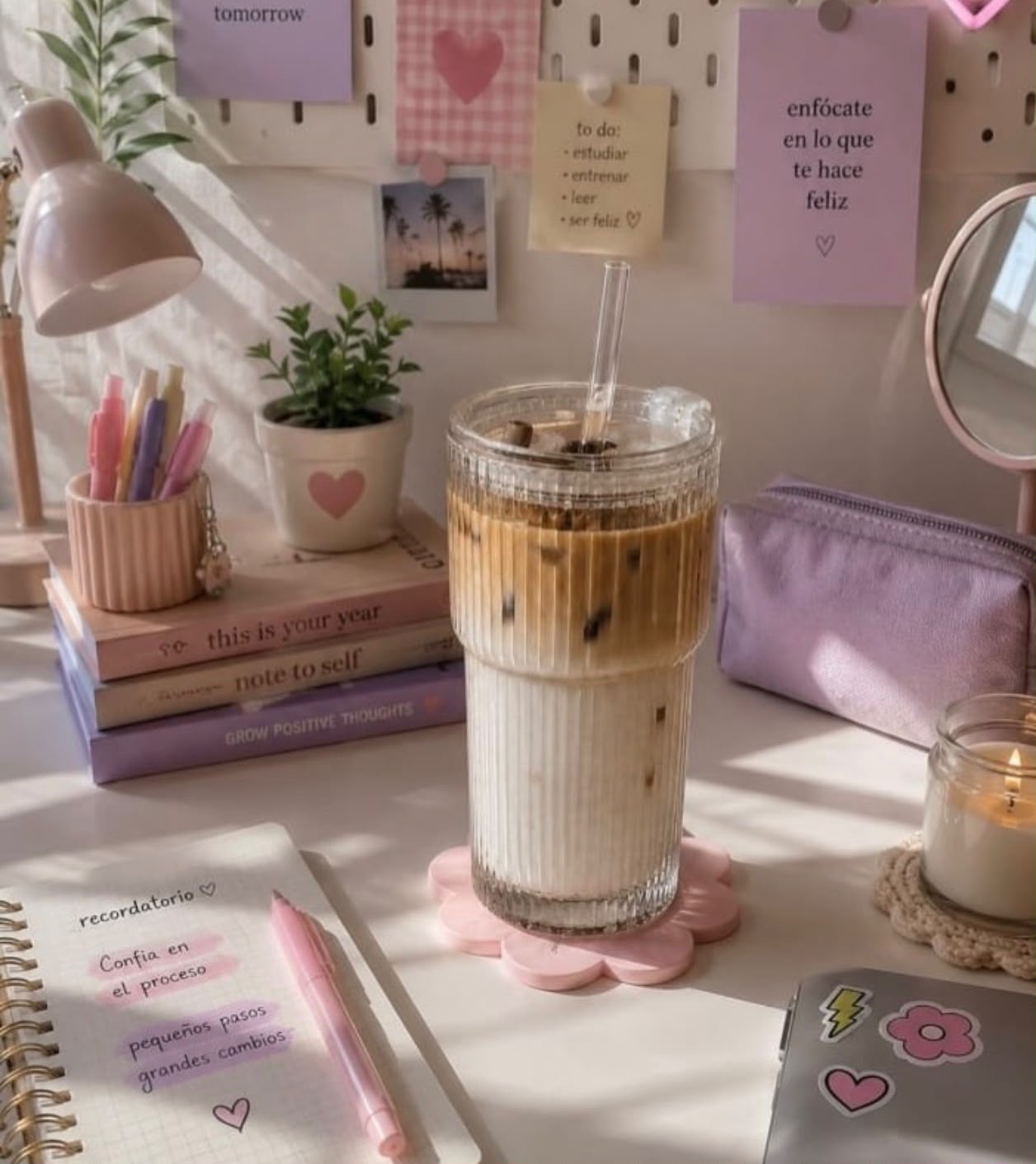 Vaso de Vidrio con Tapa y Sorbete 2